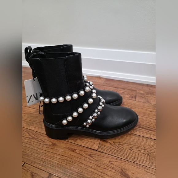 Zara Pearl Strap Black Leather Chelsea Boots Blogger Fav 38 - Picture 16 of 16